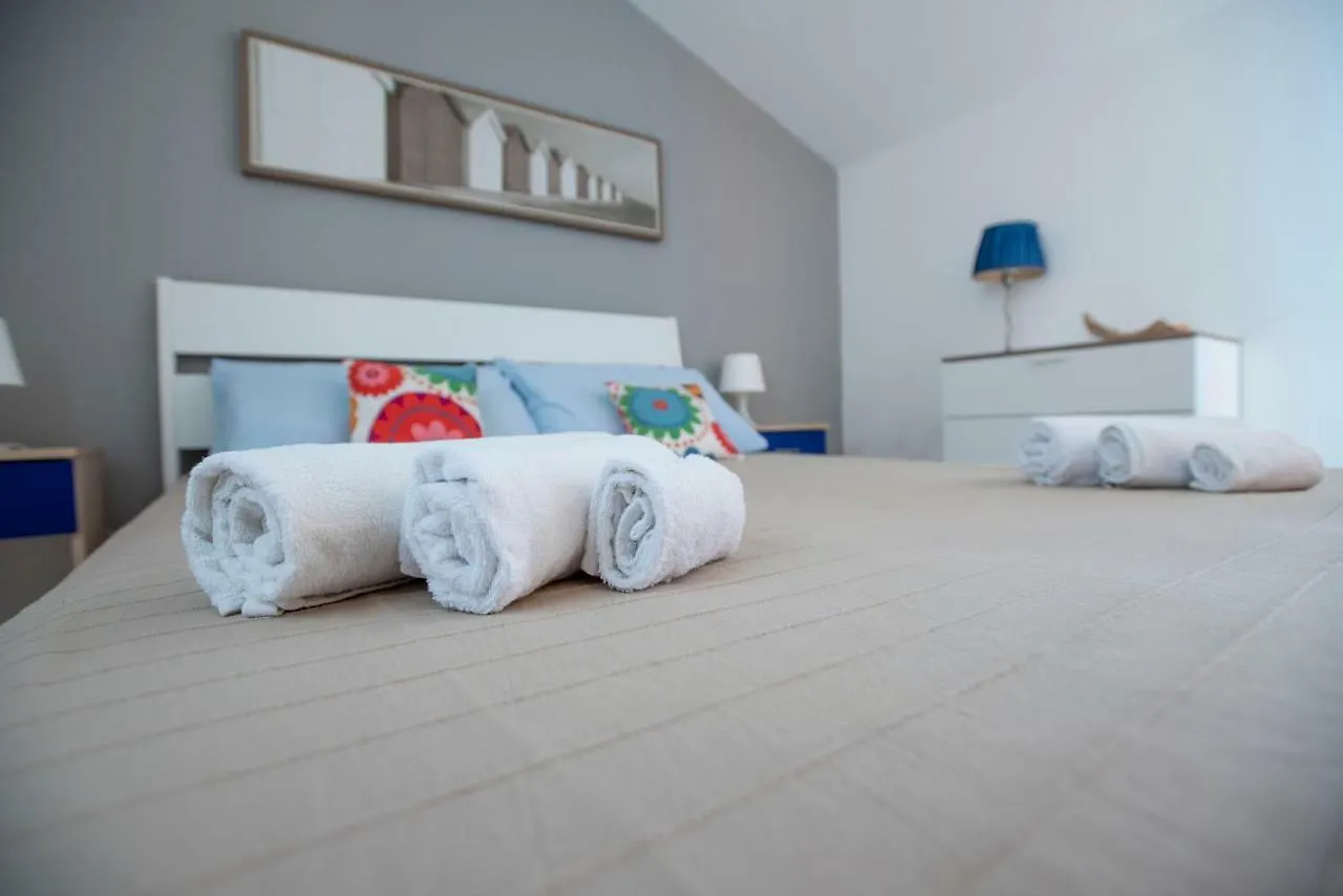Casa Del Sole Villa Marina di Ragusa Italy